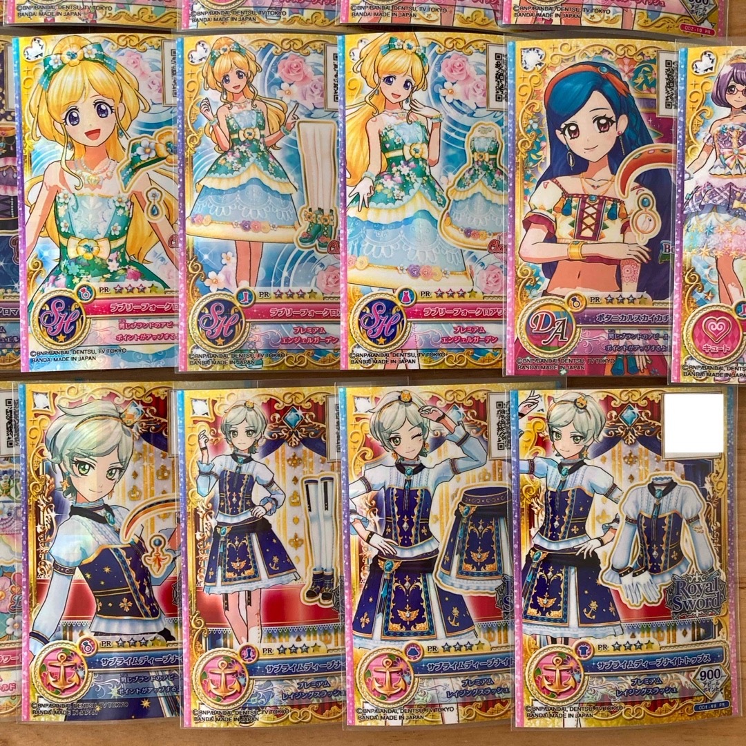 アイカツ!(アイカツ)の【slngscgl様専用】アイカツ！カードまとめ売り 40枚 エンタメ/ホビーのトレーディングカード(シングルカード)の商品写真