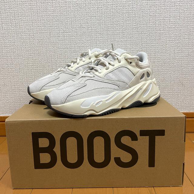 イージーブースト700アナログ - スニーカー