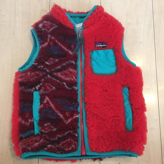 patagonia(パタゴニア)のパタゴニア☆2〜3歳用 キッズ/ベビー/マタニティのキッズ服男の子用(90cm~)(ジャケット/上着)の商品写真