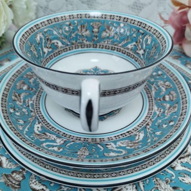 【極美品!!】☆★Wedgwoodフロレンティーン★☆５ピースセット① 2