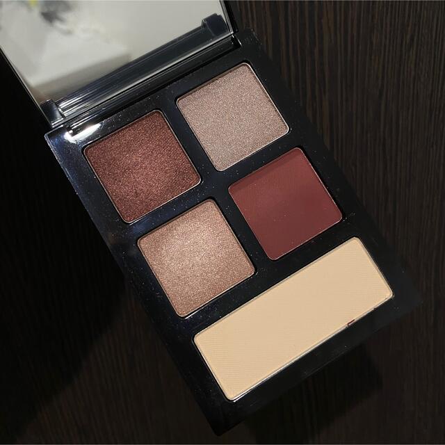 BOBBI BROWN(ボビイブラウン)のボビイブラウン エッセンシャルマルチカラーアイシャドウ ボールドバーガンディー コスメ/美容のベースメイク/化粧品(アイシャドウ)の商品写真