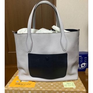 トッズ(TOD'S)のTOD’S トッズ  レザー トートバッグ ライトグレー(トートバッグ)