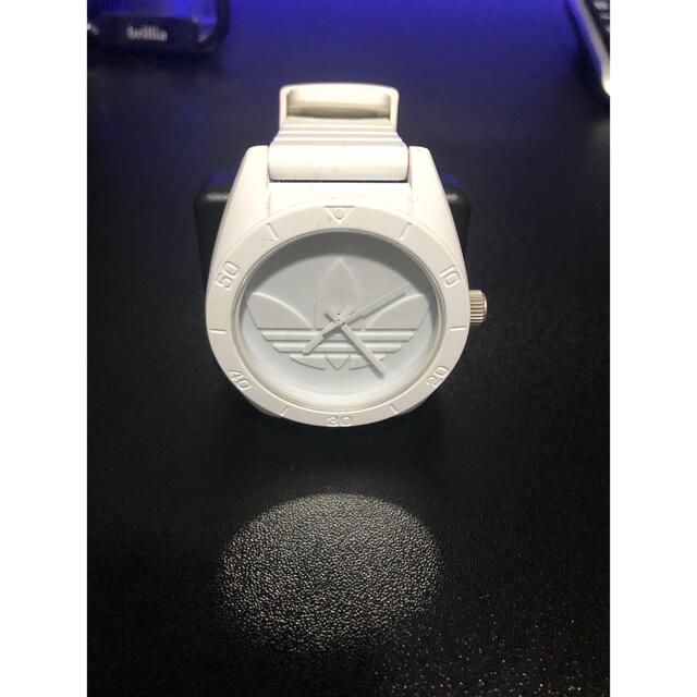 adidas(アディダス)のアディダス　adidas ホワイト　腕時計 レディースのファッション小物(腕時計)の商品写真