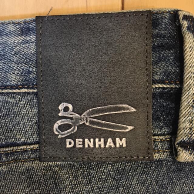 DENHAM(デンハム)の◆新品未使用◆限定価格です。DENHAM FORGE V ダメージ加工 メンズのパンツ(デニム/ジーンズ)の商品写真