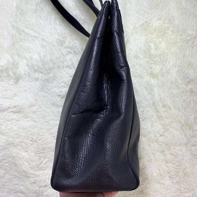 美品✨サルヴァトーレフェラガモ リザード型押し ヴァラ トートバッグ
