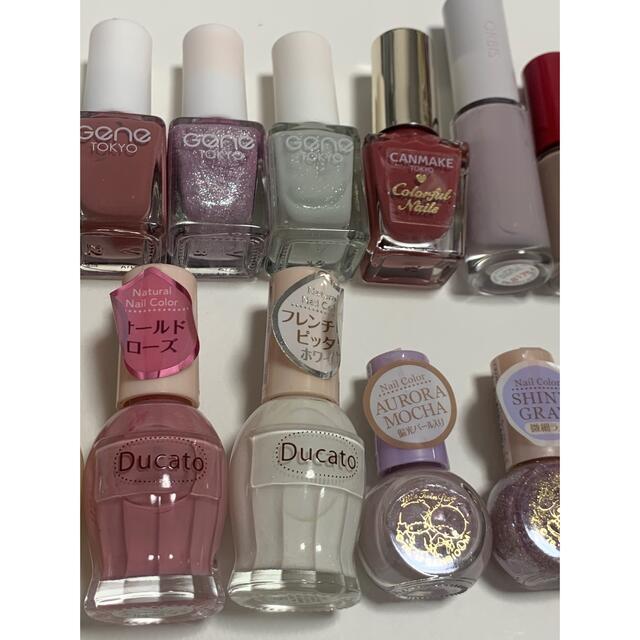 NAIL HOLIC(ネイルホリック)のネイル　２０点 コスメ/美容のネイル(マニキュア)の商品写真