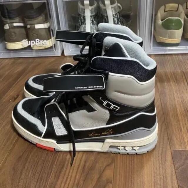 売れ筋新商品 LOUIS VUITTON トレイナー ハイカットスニーカー vuitton