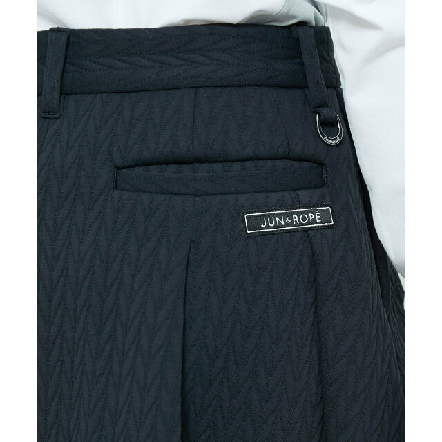 JUN&ROPE’(ジュンアンドロペ)の【ブラック（01）】キルトジャガードヘリンボーン柄フレアースカート レディースのスカート(ロングスカート)の商品写真