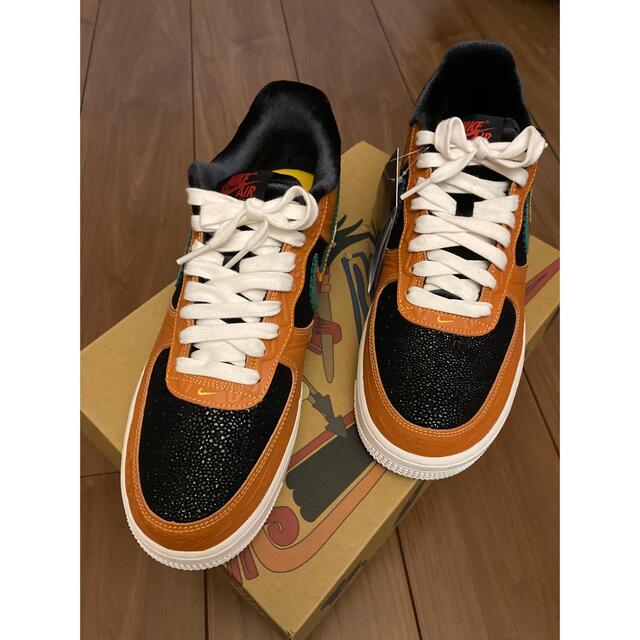NIKEエアフォース1 07 LX SiempreFamilia スニーカー NIKEエアフォース1 07 LX SiempreFamilia スニーカー