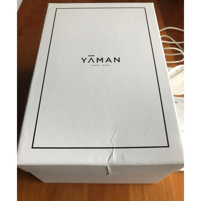 YA-MAN(ヤーマン)の【key様専用】YA-MAN WAVY mini 防滴EMSトルネードローラー スマホ/家電/カメラの美容/健康(フェイスケア/美顔器)の商品写真