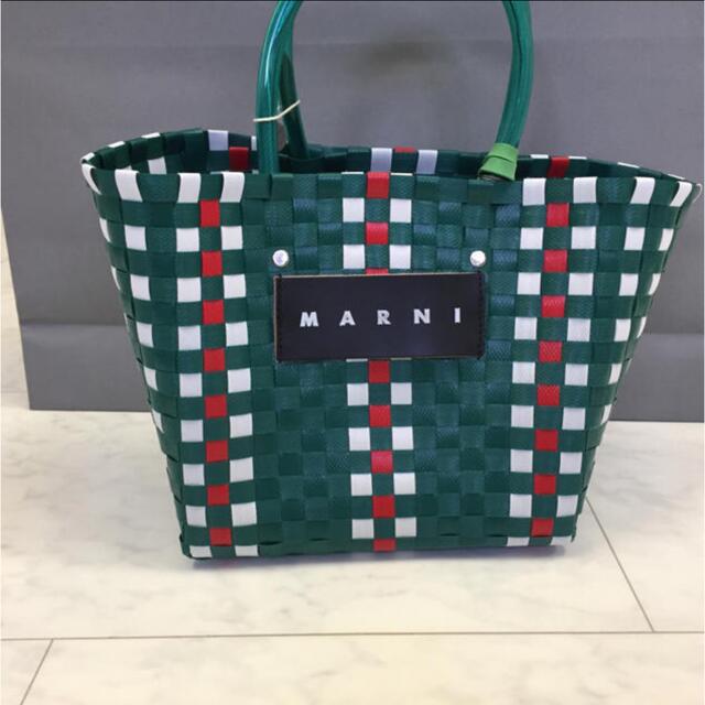 Marni(マルニ)のマルニ　ミニブレイドピクニックバック レディースのバッグ(かごバッグ/ストローバッグ)の商品写真