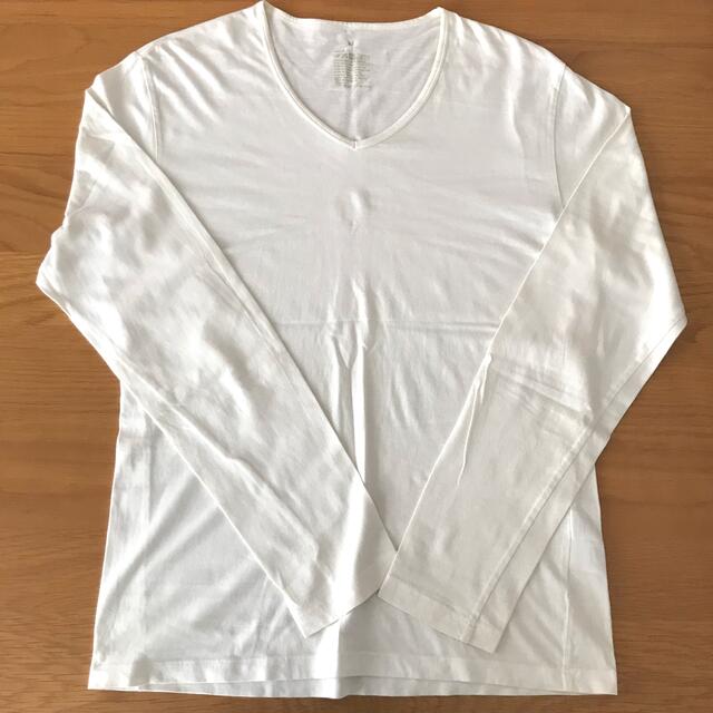 MUJI (無印良品)(ムジルシリョウヒン)の無印良品　ロンT 長袖シャツ　Vネック　オフホワイト メンズのトップス(Tシャツ/カットソー(七分/長袖))の商品写真
