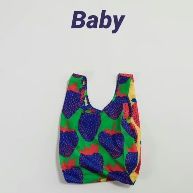 BAGGU(バグゥ)のBAGGU　新作　エコバッグ　ベビー　Baby　ミックスストロベリー　いちご レディースのバッグ(エコバッグ)の商品写真