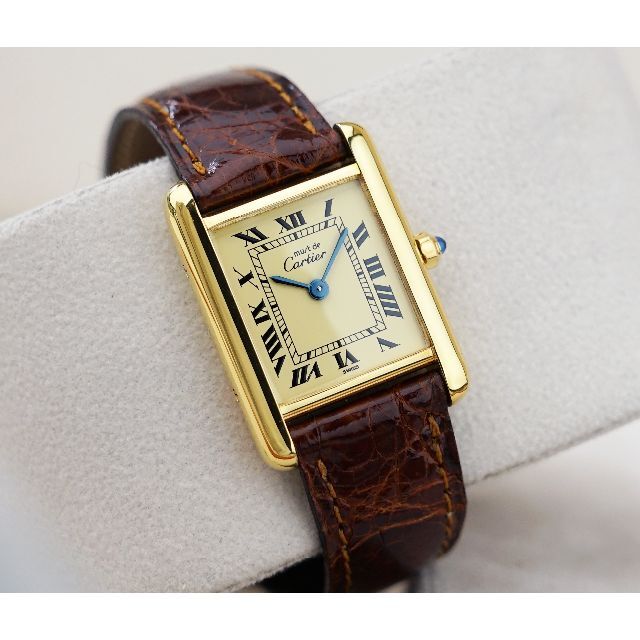 39美品 カルティエ マスト タンク アイボリー ローマン SM Cartier