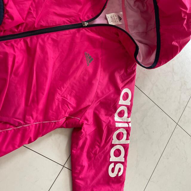 adidas(アディダス)のアディダスジャンパー レディースのジャケット/アウター(ブルゾン)の商品写真