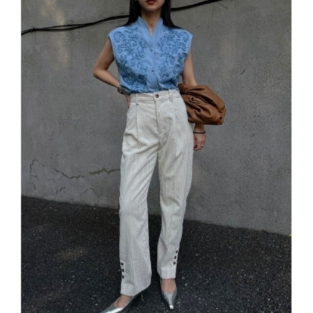 Ameri VINTAGE - 【新品タグ付き】Ameri CODE EMBROIDERY TOPの通販 by