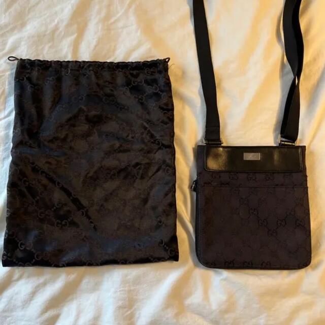 Gucci(グッチ)の【あんしゃん1117様専用】GUCCI ショルダーバック メンズのバッグ(ショルダーバッグ)の商品写真