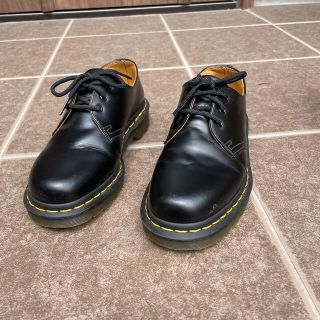 ドクターマーチン 6ホールの通販 300点以上 | Dr.Martensを買うならラクマ