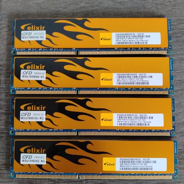 DDR3メモリ CFD elixir  4GB×4