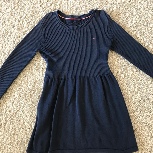 TOMMY HILFIGER(トミーヒルフィガー)のトミーヒルフィガーのワンピース キッズ/ベビー/マタニティのキッズ服女の子用(90cm~)(ワンピース)の商品写真