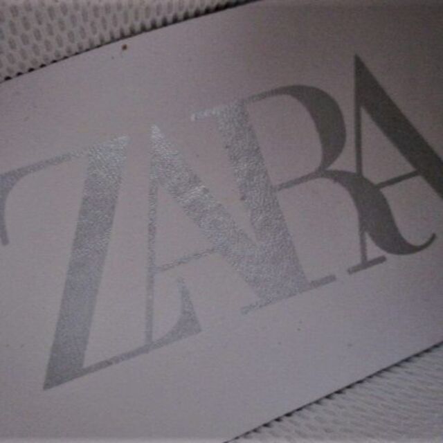 ZARA(ザラ)の☆ZARA ザラ レザー スニーカー/メンズ/41/26.5cm☆新作モデル メンズの靴/シューズ(スニーカー)の商品写真