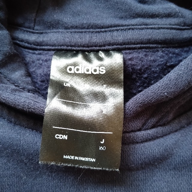 adidas(アディダス)のきょう様専用☆Adidas　男児裏起毛プルオーバー160 キッズ/ベビー/マタニティのキッズ服男の子用(90cm~)(Tシャツ/カットソー)の商品写真