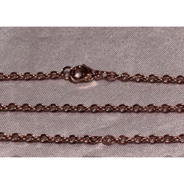 ステンレスネックレス　シルバー&ピンクゴールド　45cmセット レディースのアクセサリー(ネックレス)の商品写真