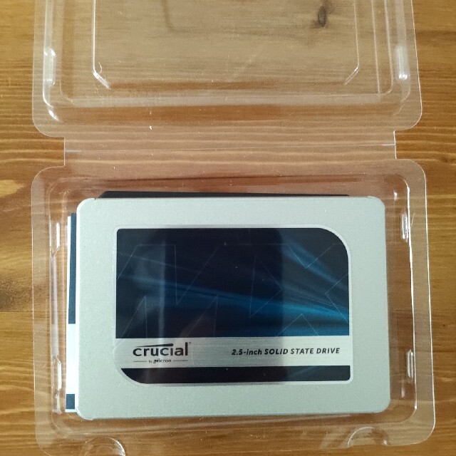 Crucial SSD 500GB MX500 内蔵2.5インチ 7mm 2