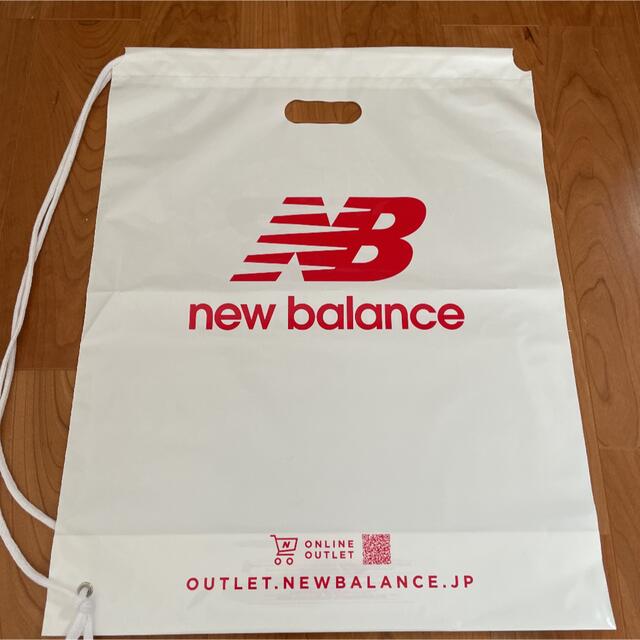 New Balance(ニューバランス)の新品　ニューバランス　ショップ袋 レディースのバッグ(ショップ袋)の商品写真