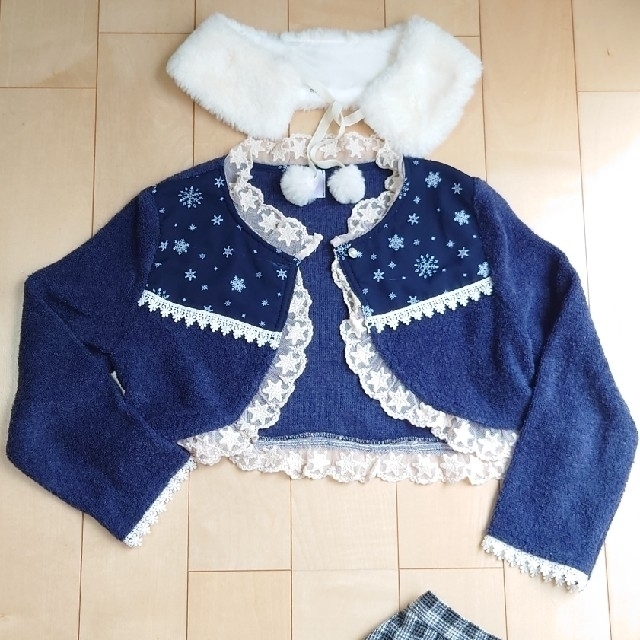 axes femme(アクシーズファム)のaxes femme kids ボレロ カーディガン ＆スカート　セット キッズ/ベビー/マタニティのキッズ服女の子用(90cm~)(カーディガン)の商品写真