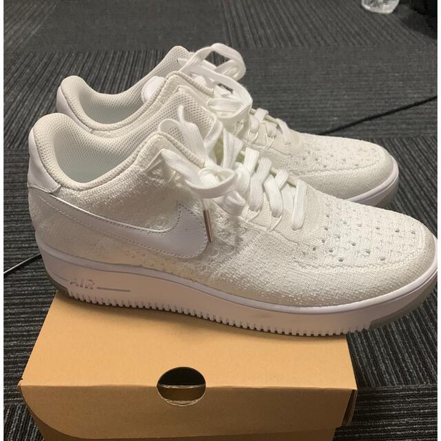 Nike Air Force1 フライニット　ホワイト　入手困難