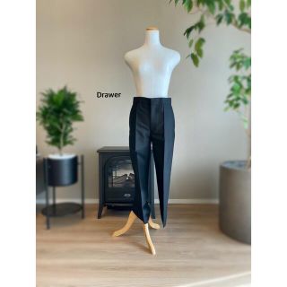 ドゥロワー(Drawer)のDrawer ウールシルク裾切り替えクロップドパンツ(カジュアルパンツ)