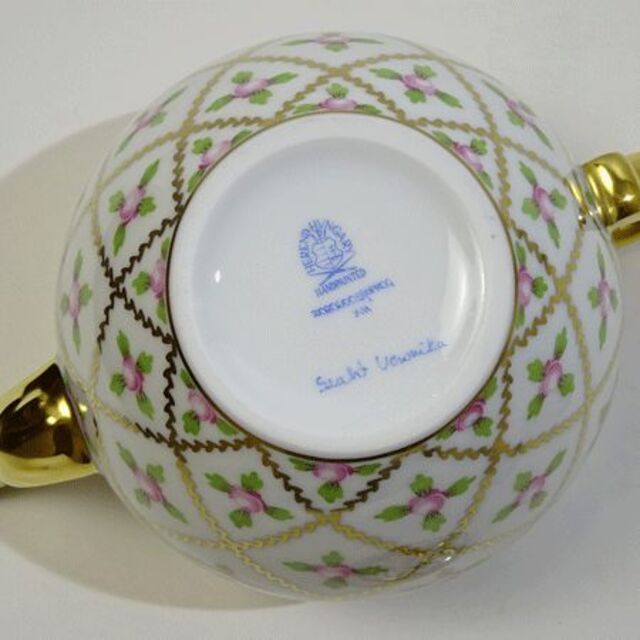 新品　ヘレンド セーブル風金彩小花　ティーポット 新品ヘレンド セーブル風金彩小花 ティーポット ピンク