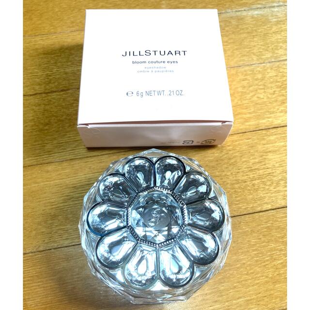 JILLSTUART(ジルスチュアート)のJILLSTUARTブルームクチュールアイズ04 コスメ/美容のベースメイク/化粧品(アイシャドウ)の商品写真