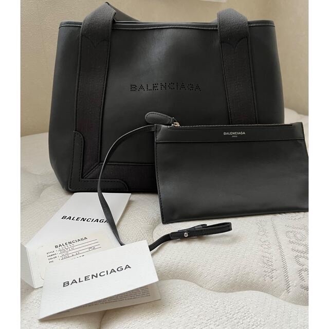 Balenciaga(バレンシアガ)の希少/レア  バレンシアガ🔸レザー トートバッグ ネイビーカバスS  グレー   レディースのバッグ(トートバッグ)の商品写真