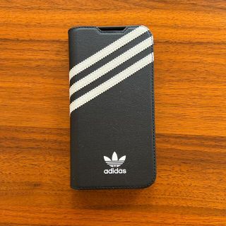 アディダスバイステラマッカートニー(adidas by Stella McCartney)のadidas  iphone13🍎　ケース(iPhoneケース)