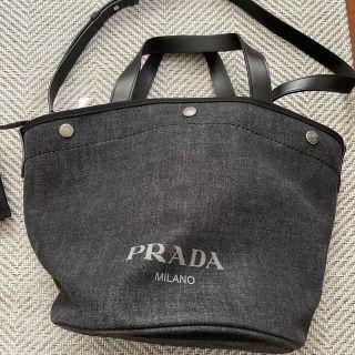 プラダ(PRADA)のプラダ　デニムレザートートバッグ(トートバッグ)