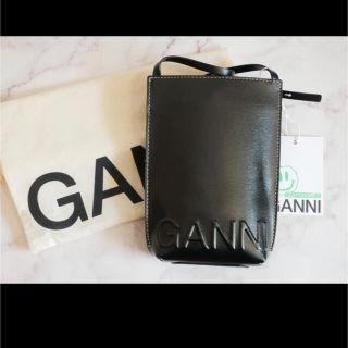【最終値下げ】Ganni スモールショルダーバッグ(ショルダーバッグ)