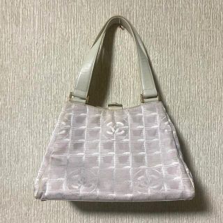 シャネル(CHANEL)のRURU様 専用★CHANEL¨ニュートラベルライン ハンドバッグ(ハンドバッグ)