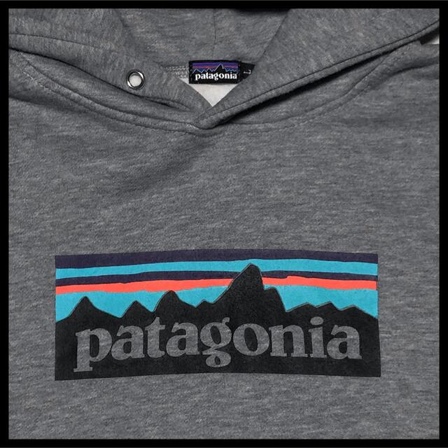 patagonia(パタゴニア)のpatagonia パタゴニア パーカー スウェット グレー プルオーバー メンズのトップス(パーカー)の商品写真