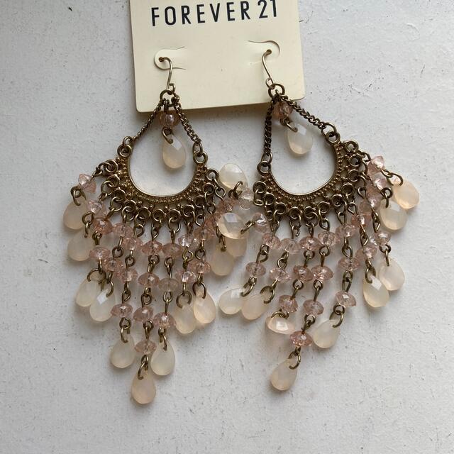 FOREVER 21(フォーエバートゥエンティーワン)のForever21 ピアス レディースのアクセサリー(ピアス)の商品写真