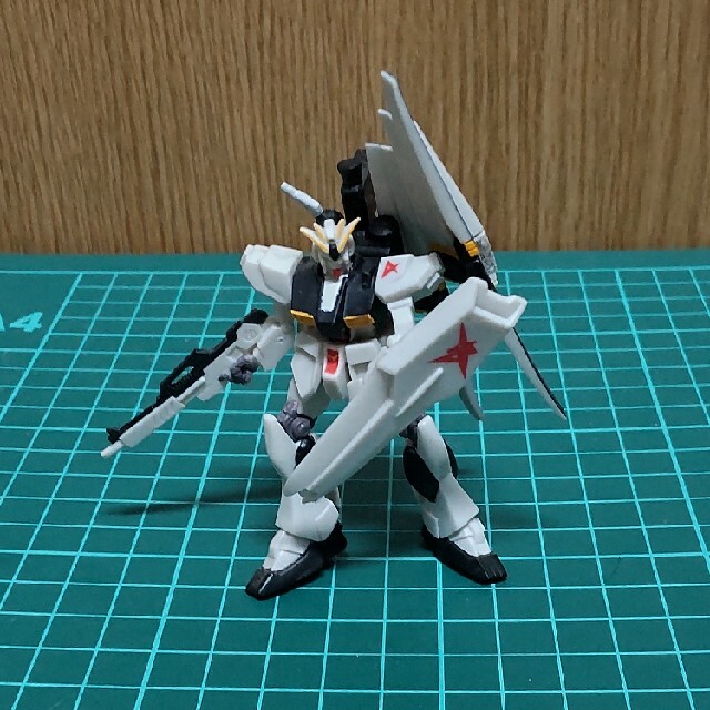 ガシャポン νガンダム 機動戦士ガンダム エンタメ/ホビーのフィギュア(アニメ/ゲーム)の商品写真