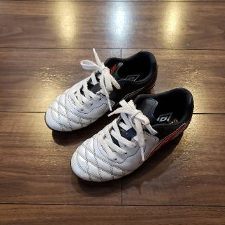 アンブロ(UMBRO)の【値下げ】サッカースパイク　19センチ(シューズ)