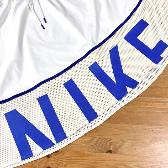 NIKE(ナイキ)のほぼ未使用 NIKE ナイキ ウィメンズ メッシュ スカート ドローコード レディースのスカート(ひざ丈スカート)の商品写真