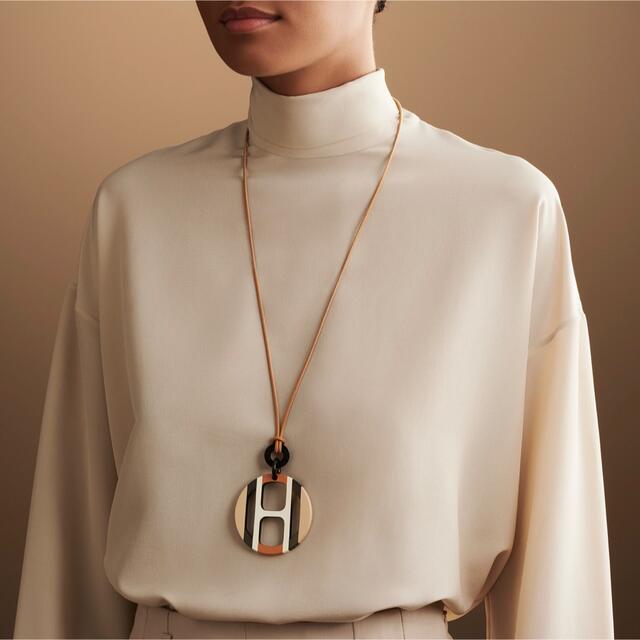 匿名配送!◇HERMES◇エルメス Hエキップ*ペンダント バッファロー