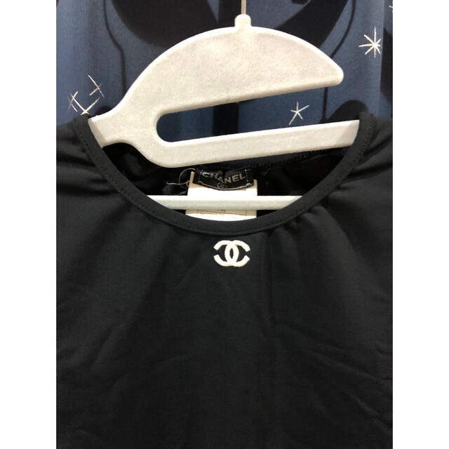 CHANEL(シャネル)の【超激レア】CHANEL クロップド チビティー 黒 CCマーク ヴィンテージ メンズのトップス(Tシャツ/カットソー(半袖/袖なし))の商品写真