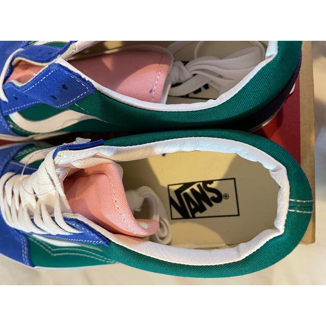 VANS(ヴァンズ)のバンズOLDSKOOLスリッポンsliponエラERAスケートオーセンティック メンズの靴/シューズ(スニーカー)の商品写真