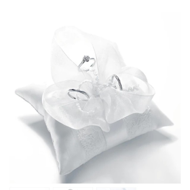 【値下げ】銀座ダイヤモンドシライシ　リングピロー ハンドメイドのウェディング(リングピロー)の商品写真