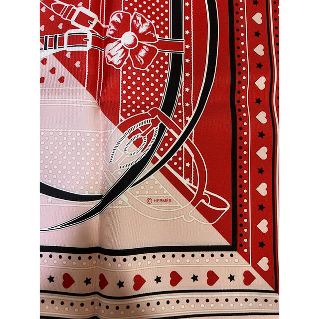 Hermes(エルメス)のエルメス スカーフ カレ 70 ［バンダナ・ラブ］ レディースのファッション小物(バンダナ/スカーフ)の商品写真