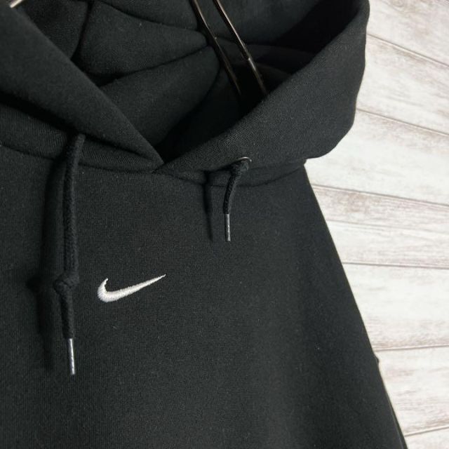 Travis着用 Nike mini swoosh センターロゴ ナイキ L